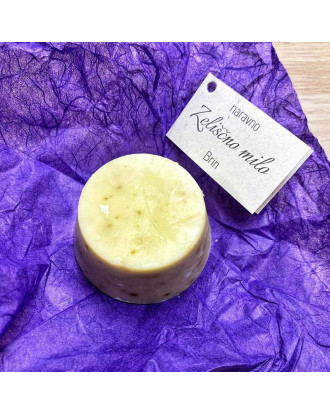 Sapone a base di erbe naturale con ginepro